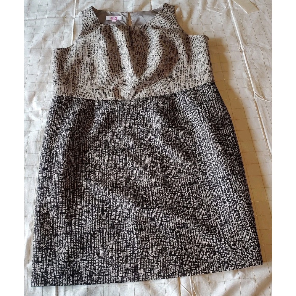 Women's Beige/Black/White 9&CO Dress Sz 22‎